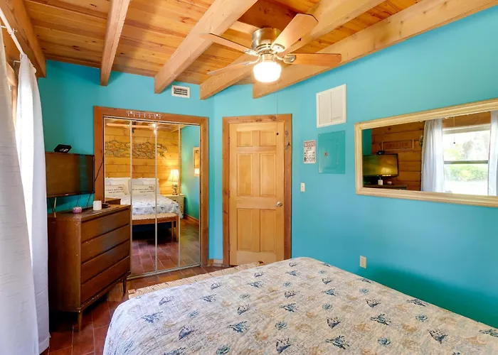 Access To Lake Okeechobee: Cabin W/ Perks!
