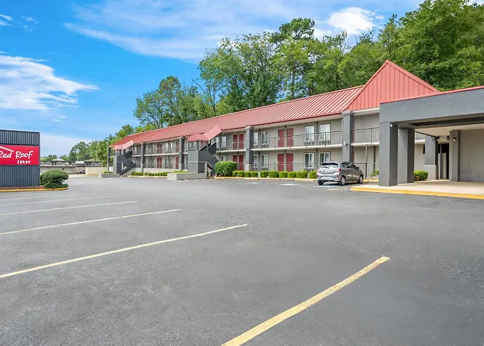 Motel: Red Roof Inn Hot Springs