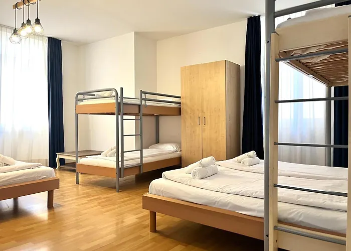 Guesthouse Lugano Studio Apartments By Lr