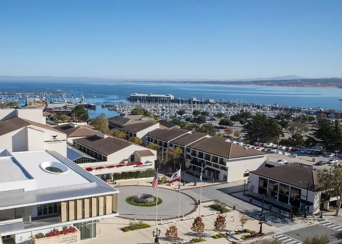 Portola Hotel & Spa