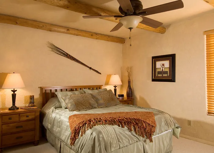 Fort Marcy Suites By All Seasons Lodging