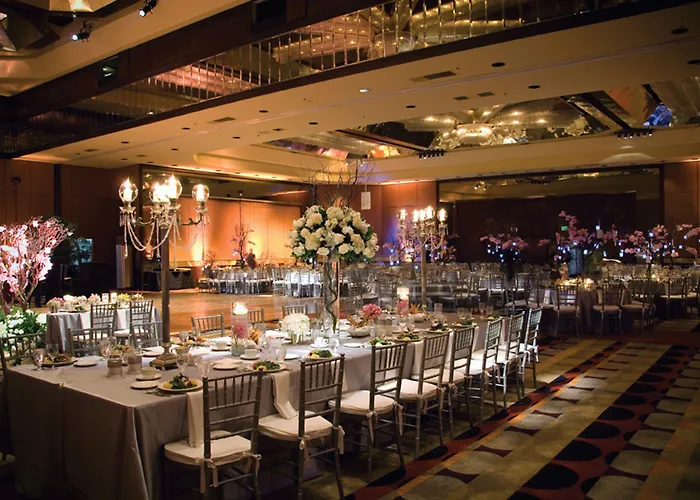 Hotels with tennis Hilton Los Angeles-Universal City