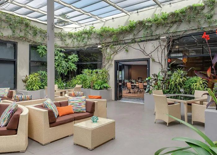 Hotels with tennis Hilton Los Angeles-Universal City