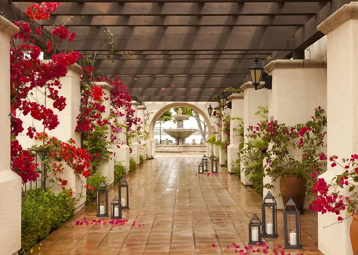 Kona Kai Resort & Spa, A Noble House Resort