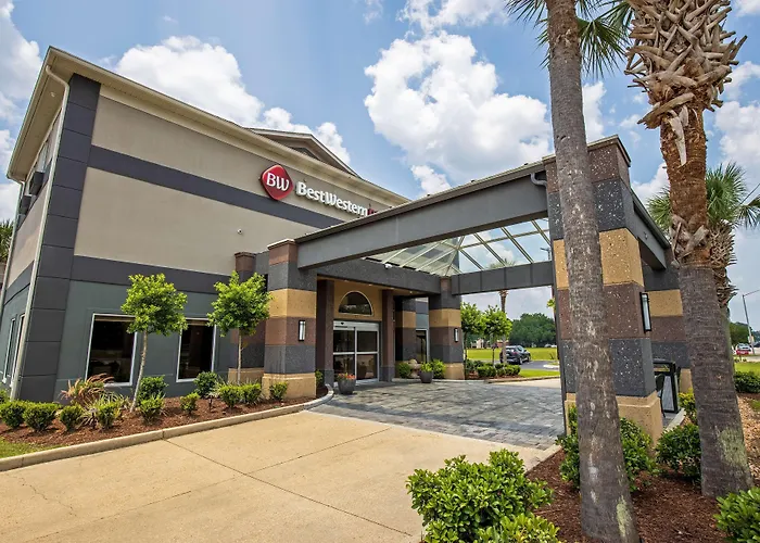 Best Western Plus Lafayette Vermilion River Inn & Suites