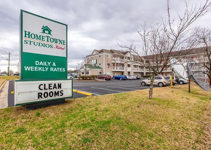 Hometowne Studios By Red Roof Gainesville, Ga