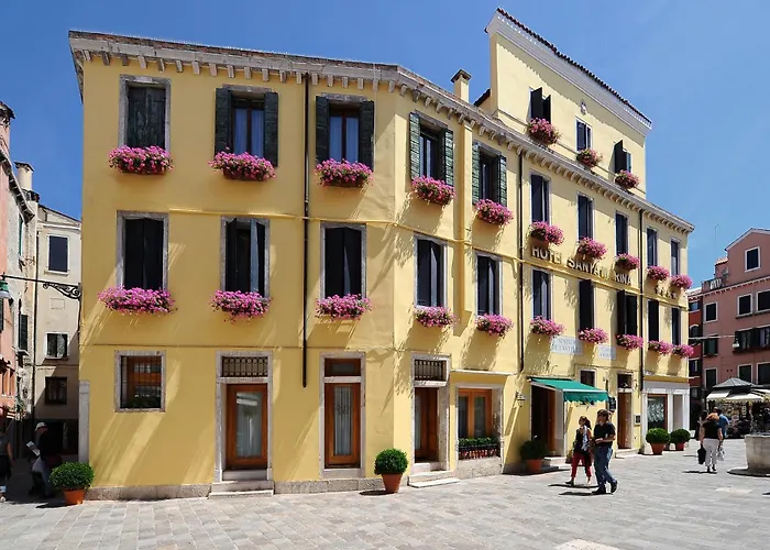 Santa Marina