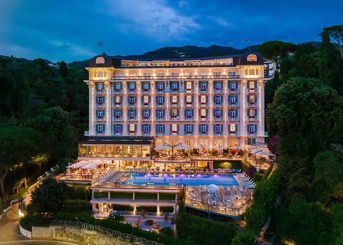 Grand Bristol Spa Resort, By R Collection s