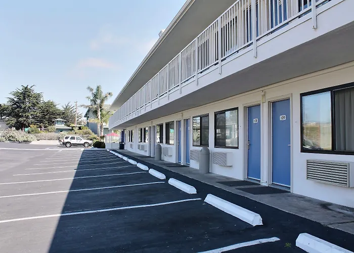 Pets Allowed Hotel Motel 6-Morro Bay, Ca