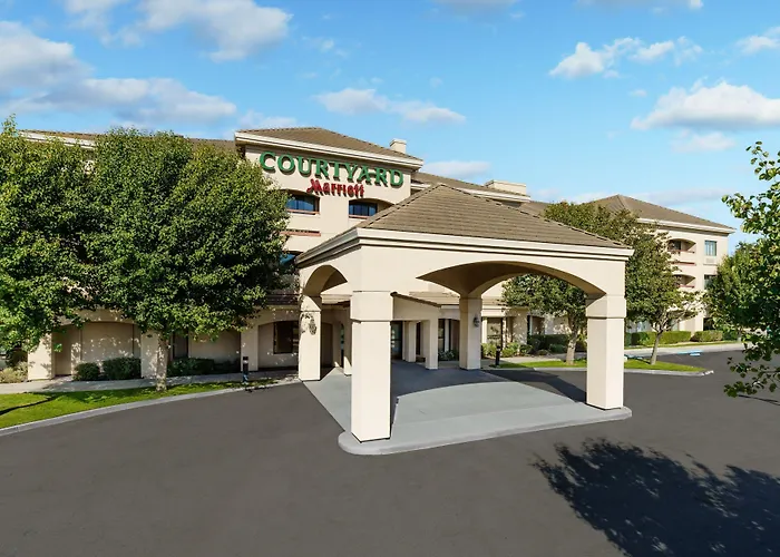 Courtyard By Marriott Salinas Monterey