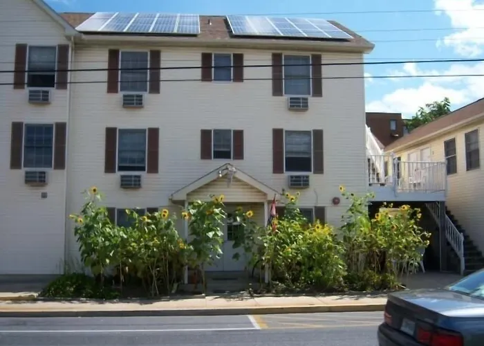 Summer Place Hotel