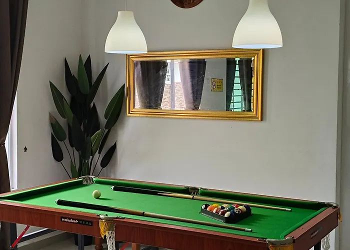 D'Zahra Home - With 30Ft Private Pool