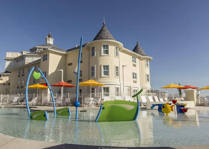 Romantic hotel: Cedar Point Hotel Breakers