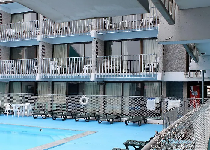 Aztec Ocean Resort