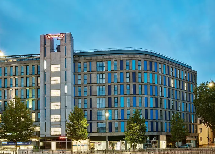 Hotel: Hampton By Hilton Bristol City Centre