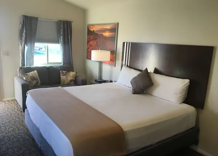 Mountain Ridge Cabins & Lodging Between Bryce And Zion National Park