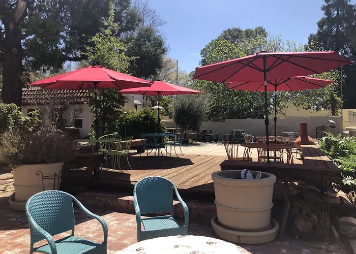 River Rock Inn
