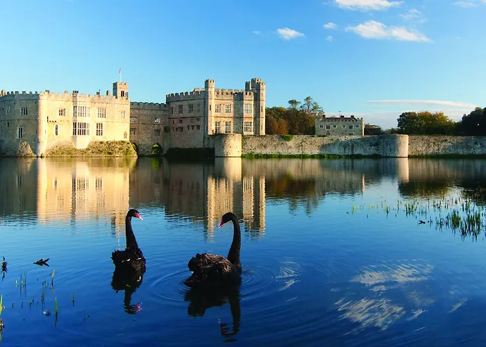 Leeds Castle Stable Courtyard Bed And Breakfast