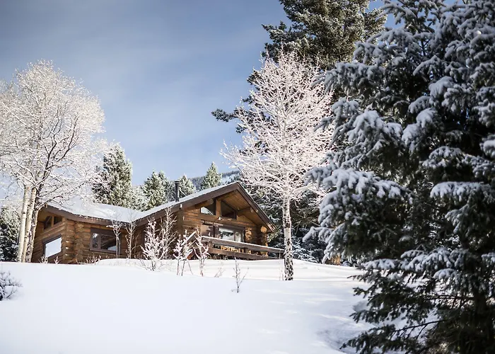 Cheap hotels Lone Mountain Ranch