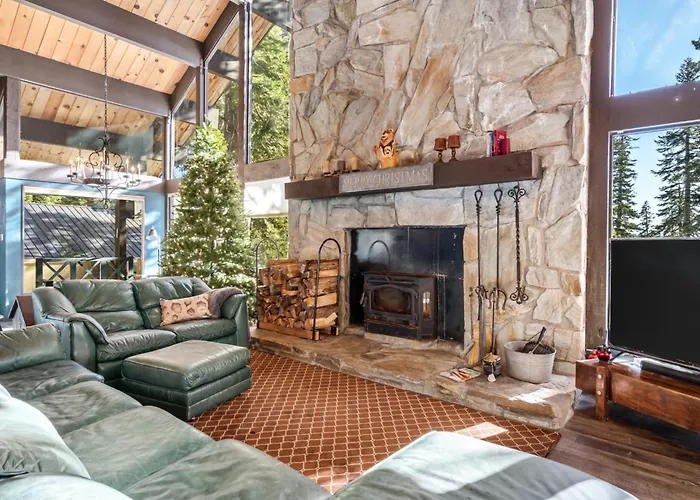 Awesome Home Above The Lake - Dogs Welcome Vh315