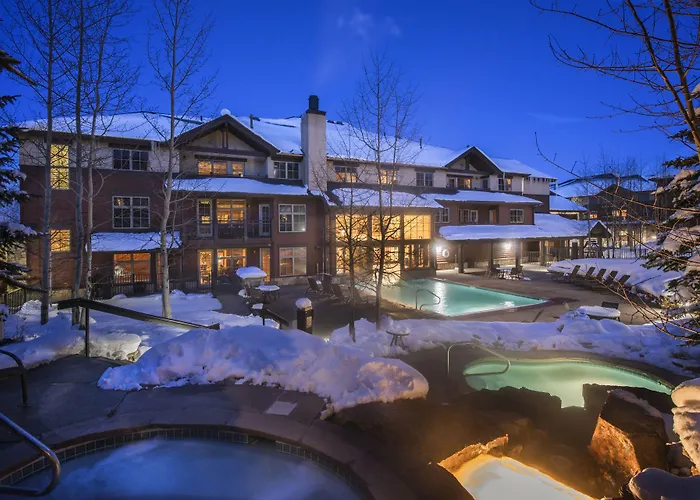 5 star hotels Grand Timber Lodge