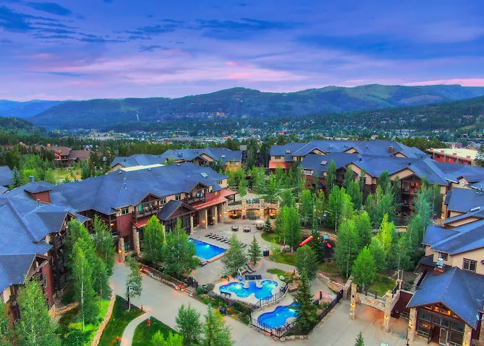 5 star hotels Grand Timber Lodge