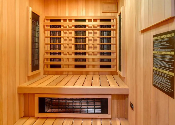 Ski-In/Ski-Out Retreat W/ Sauna In Bear Valley!