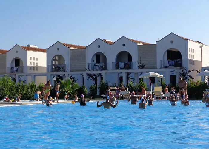 Self Catering: Blu Mare Resort