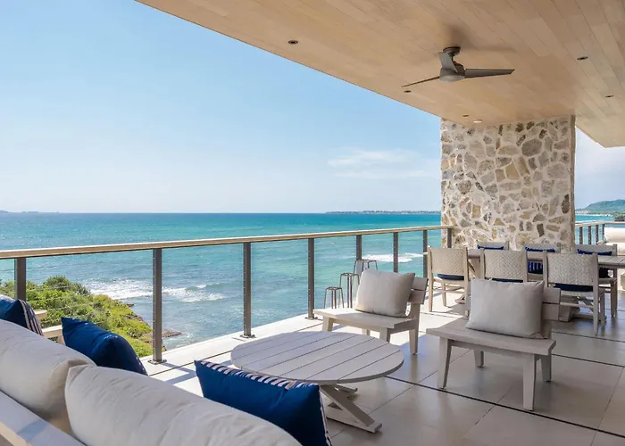 Quetzal V By Rove Travel - Ph With Terrace & Hot Tub