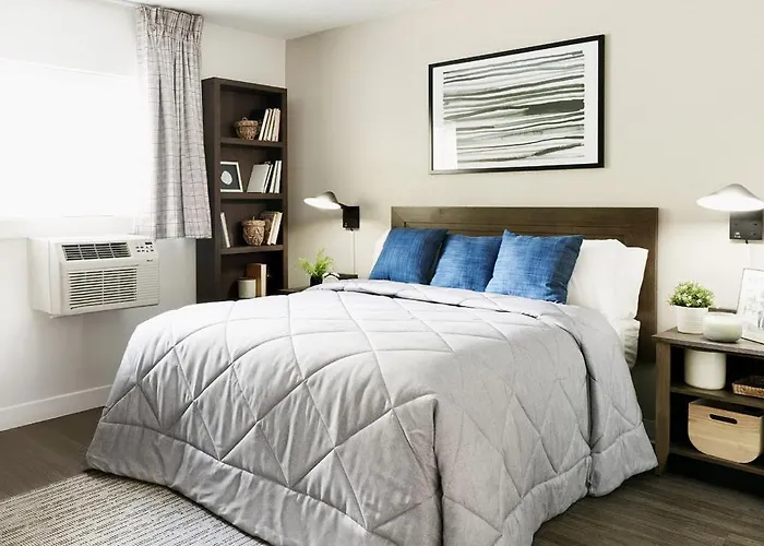 Intown Suites Extended Stay Select Denver - Aurora South