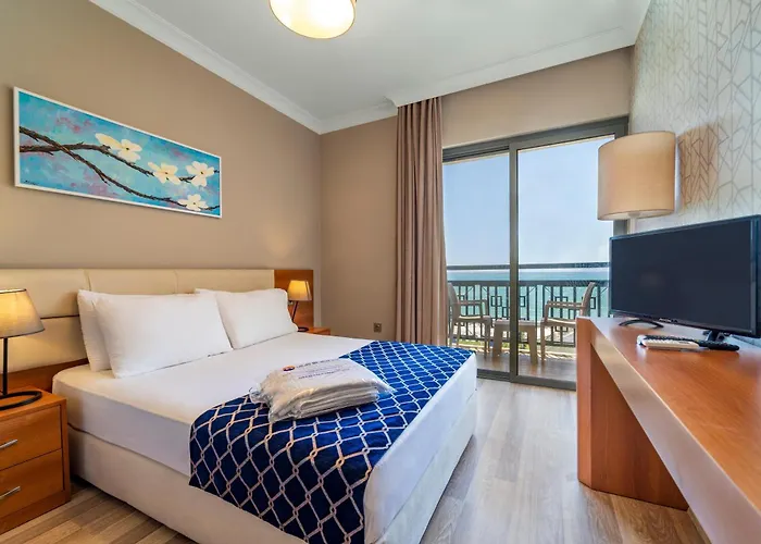 Uras Beach Hotel