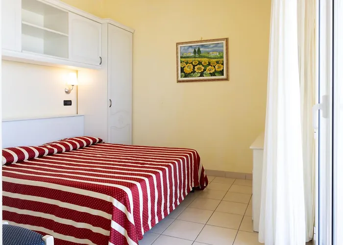 Hotel Con Piscina Baia