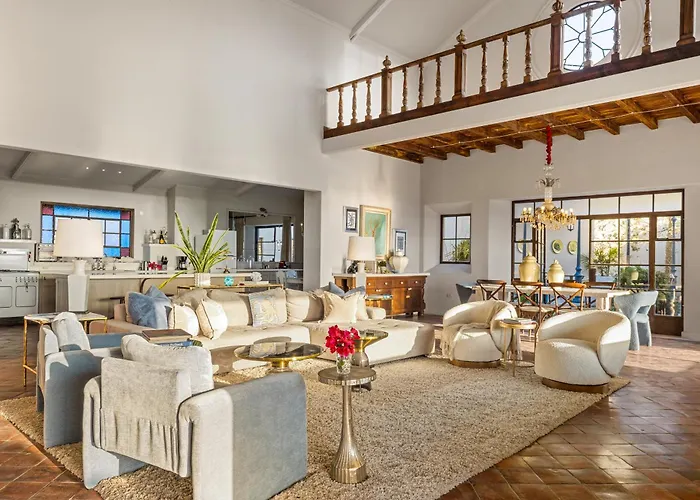 Grand Villa Del Mar