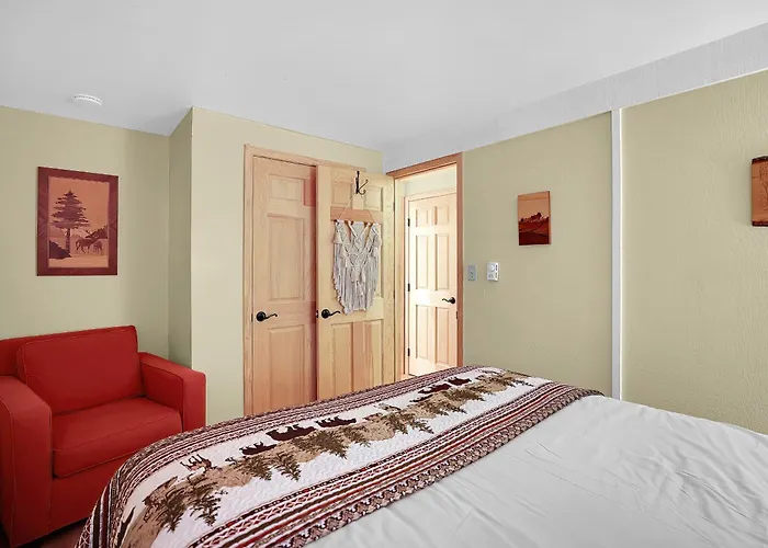 Well Kept Condo Cs#3 - Pets Ok