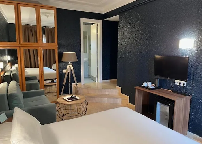 B&B: Hostal Iznájar Barcelona
