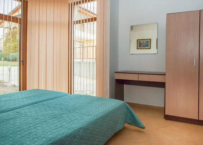 Montemar Villas