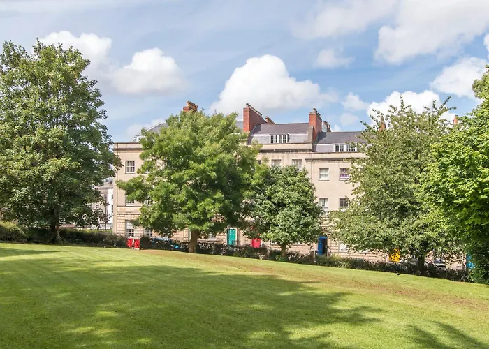 3 Berkeley Square Guesthouse