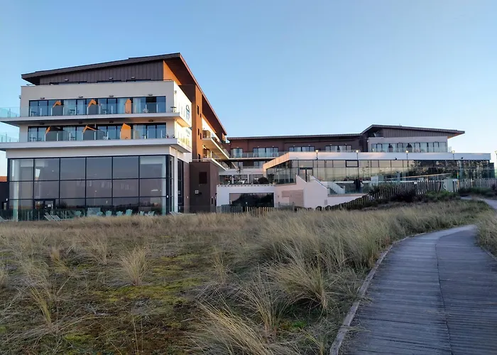 Maison avec jardin, calme et ensoleillée à 2 minutes du centre-ville