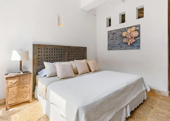 Casa De Lujo En La Ciudad Amurallada - 5 Habitaciones