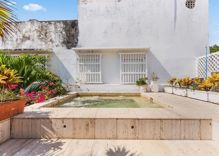 Casa De Lujo En La Ciudad Amurallada - 5 Habitaciones