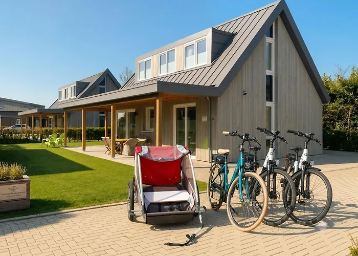 Villa Maroma Regal Veerse Meer, Gratis 4 E-Bikes, Gratis Laden Ev, Trampoline