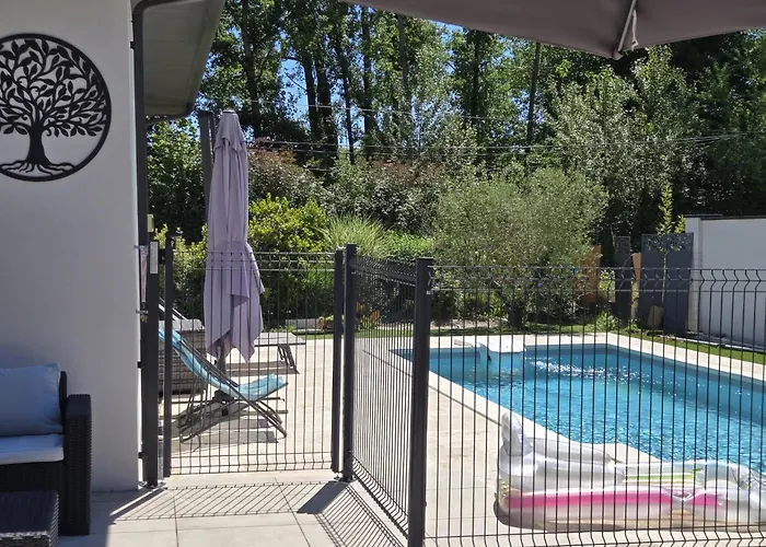 Maison neuve bord de Dordogne