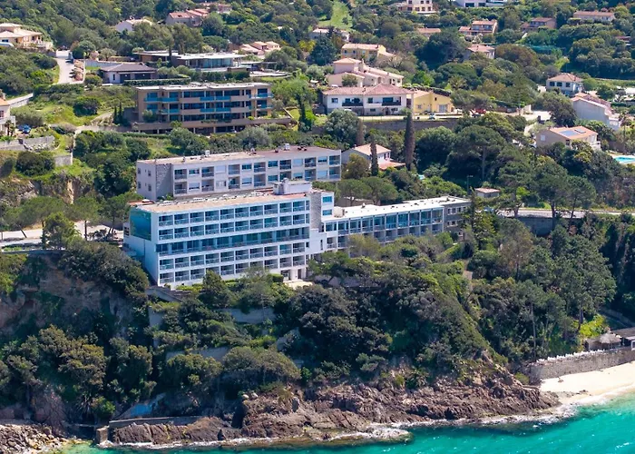 Hotel Roc E Mare