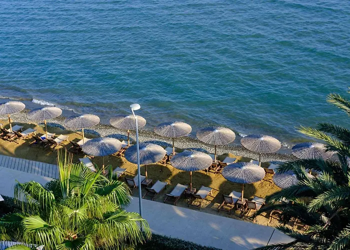 Mercure Larnaca Beach Resort