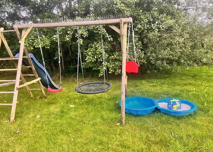 Ruime Villa Op Het Platteland Dichtbij Het Strand