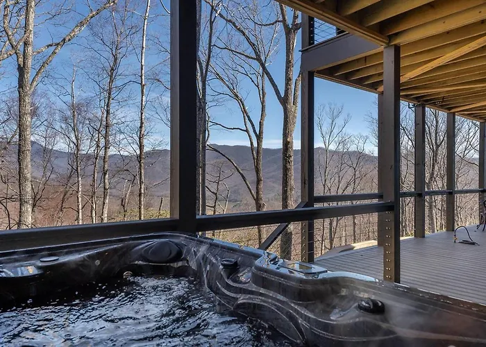 Luxury Log Cabin With Lake View