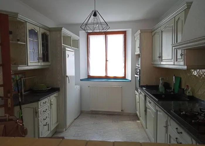 Maison 4 Chambres, Climatisee, Terrasse, Garage Cadre Paisible 8Egli10