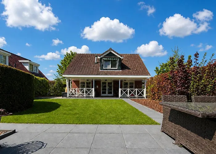 The Cosy Cottage For Comfort With Sauna And Hottub