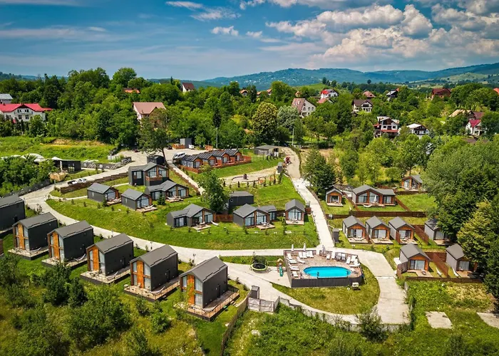 Moon Village Comarnic