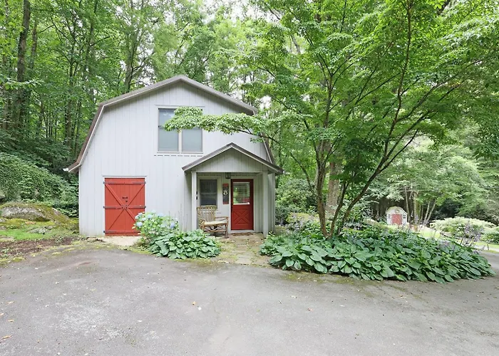 Crab Orchard Estate In Valle Crucis W Fireplace